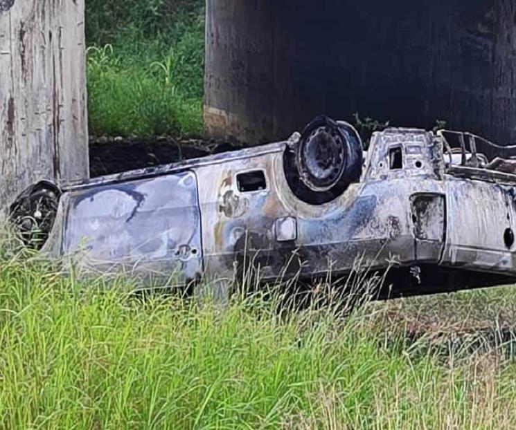 Muere tras incendiarse su auto en Cadereyta Muere tras incendiarse su auto en Cadereyta