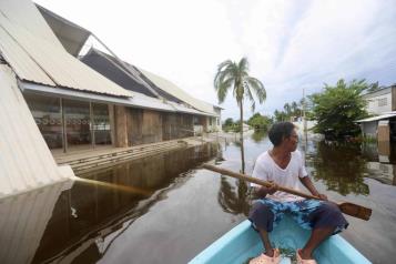 Bancos reportan 32 sucursales afectadas en Guerrero