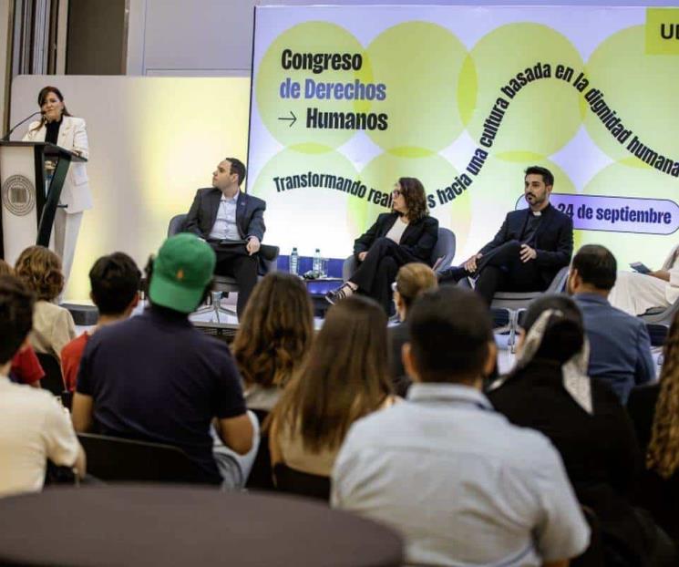 Inspiran a la comunidad a defender la dignidad en Congreso Inspiran a la comunidad a defender la dignidad en Congreso