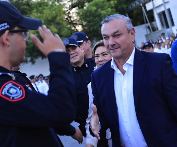 Mejorará Héctor en el 2025 sueldos y prestaciones a policías Mejorará Héctor en el 2025 sueldos y prestaciones a policías