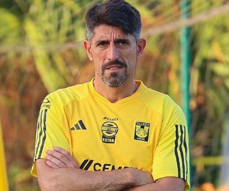 A Veljko Paunovic no le va bien en Clásicos