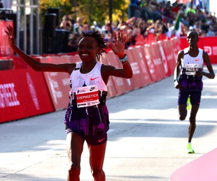 Ruth Chepngetich rompe el récord mundial de maratón en Chicago Ruth Chepngetich rompe el récord mundial de maratón en Chicago