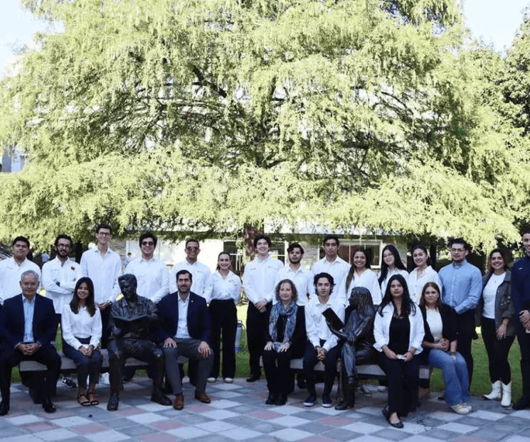 Celebran en campus Mty 70 años del Árbol de la Fraternidad Celebran en campus Mty 70 años del Árbol de la Fraternidad