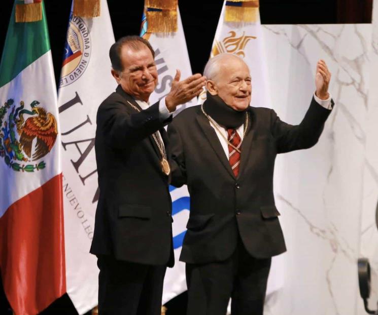 Entrega UANL Medalla “Dr. José Eleuterio González”