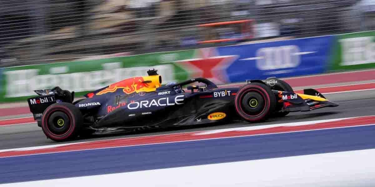 Saldrá Checo Pérez décimo primero en carrera corta