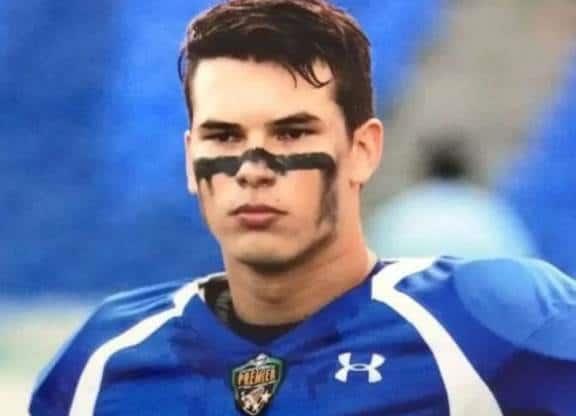 Recibe descarga eléctrica y fallece Recibe descarga eléctrica y fallece