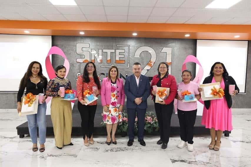 Realiza S21 premiación de ‘Educando contra el cáncer de mama
