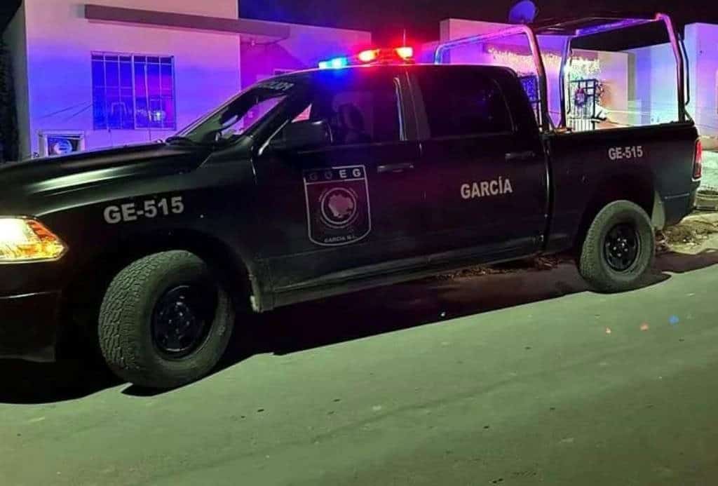 Dos pistoleros aplicaron la “Ley Fuga” a un hombre, quien fue asesinado de cinco balazos por la espaldas, en la cabecera municipal del municipio de García.