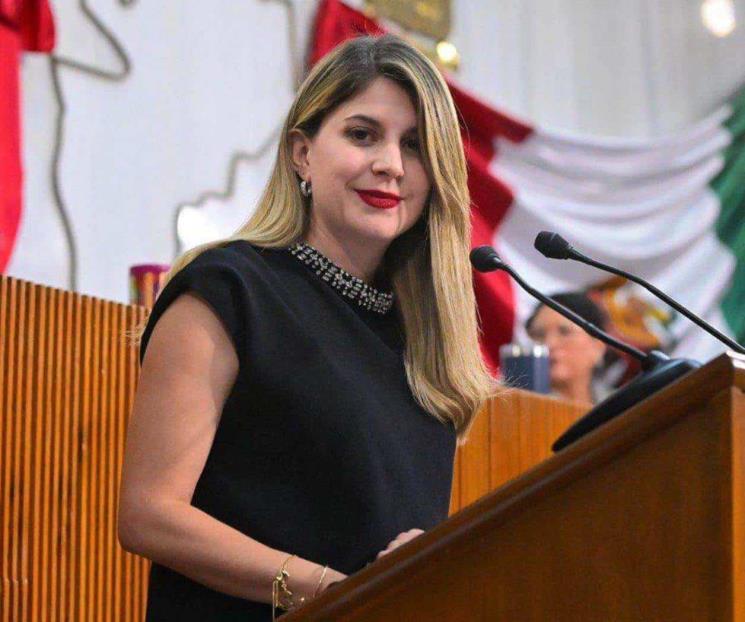 Melissa Peña exige reconstruir la Carretera a Monclova