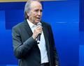 &iexcl;Los Serrat est&aacute;n de fiesta!