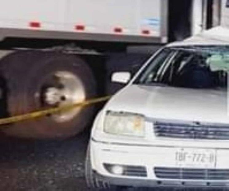 Muere conductor tras volcadura en Montemorelos