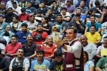 Apoya Garc&iacute;a en su regularizaci&oacute;n a m&aacute;s de mil motociclistas