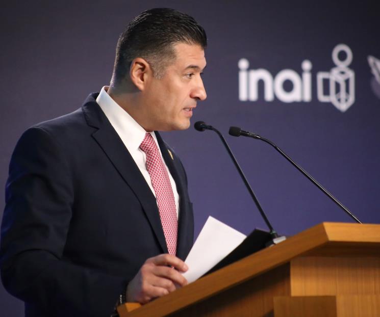 Eliminación del INAI pone en juego derechos humanos: Adrián Alcalá