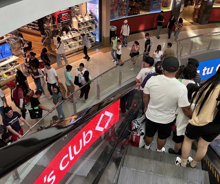 Mexicanos gastarán casi 5 mil pesos en moda durante Buen Fin