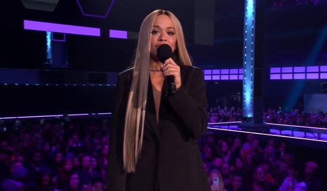Rita Ora le rinde tributo a Liam Payne durante los MTV EMA 2024