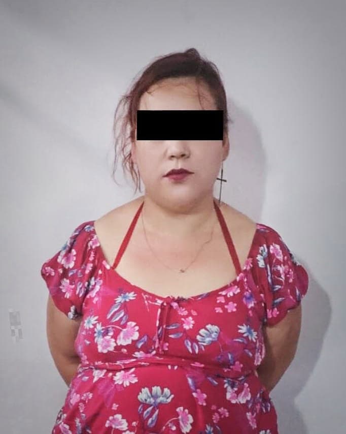 Tres personas relacionadas presuntamente con robos tipo fardazo en dos hechos distintos, fueron arrestadas por elementos de Seguridad Pública de Guadalupe, en las colonias La Quinta y Libertad.