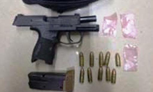 Caen con arma de fuego y droga Caen con arma de fuego y droga