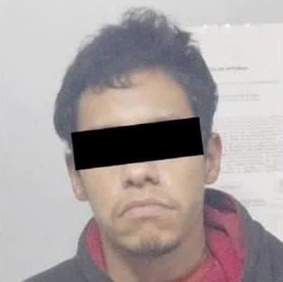 Caen con arma de fuego y droga