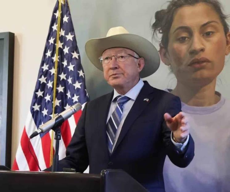 “Estrategia de abrazos, no balazos no funcionó”: Ken Salazar “Estrategia de abrazos, no balazos no funcionó”: Ken Salazar