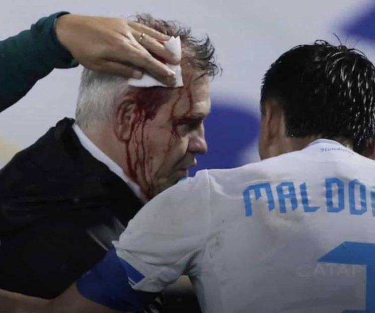 Concacaf sanciona a Javier Aguirre y veto de un juego a Honduras Concacaf sanciona a Javier Aguirre y veto de un juego a Honduras