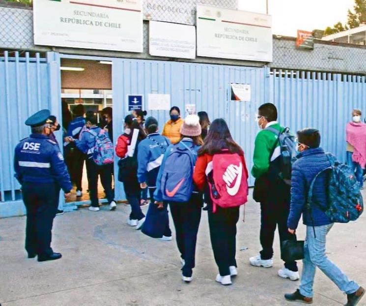 Estudiantes solo podrán recibir una beca gubernamental Estudiantes solo podrán recibir una beca gubernamental