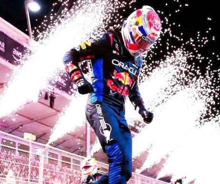 Es Max Verstappen... ¡Tetracampeón de la Fórmula 1! Es Max Verstappen... ¡Tetracampeón de la Fórmula 1!