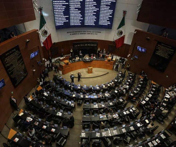 Senado aprueba extinción de 7 órganos autónomos Senado aprueba extinción de 7 órganos autónomos