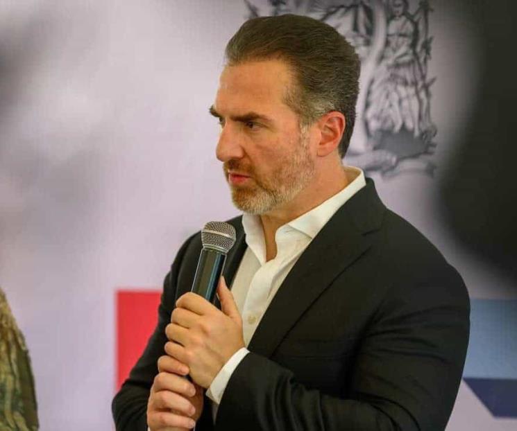 Exhorta Adrián a Samuel a reconsiderar postura respecto a recursos