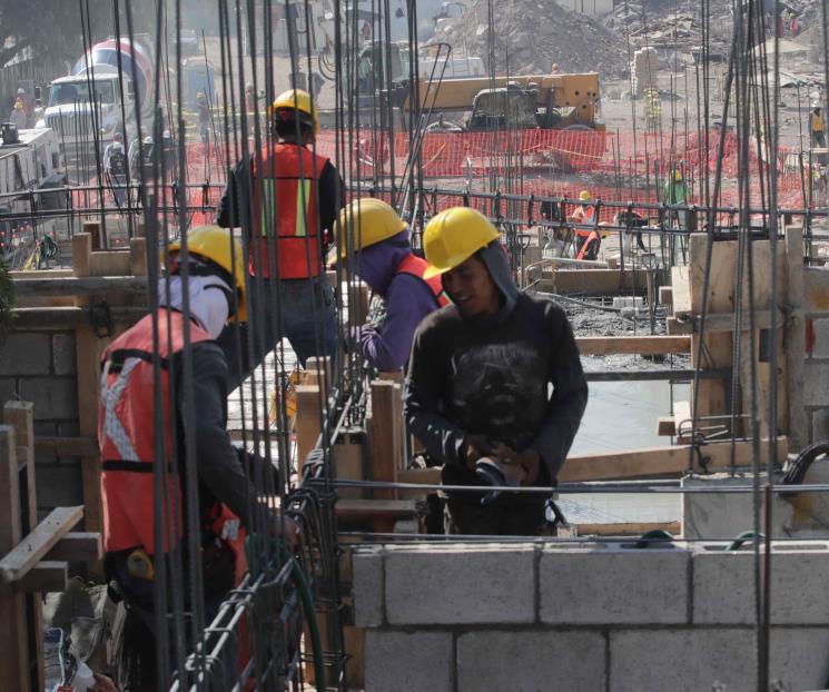 La construcción caerá 7% en 2025, anticipan