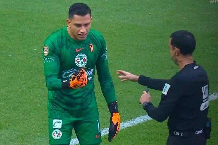 Malagón sufre con la afición del Toluca Malagón sufre con la afición del Toluca