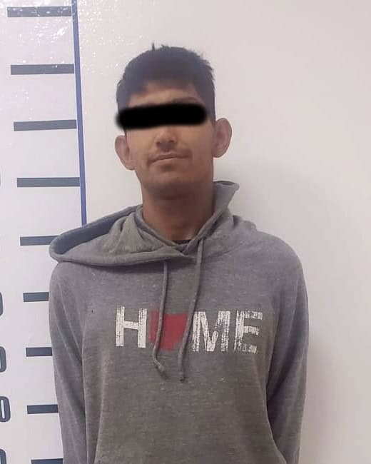 El hombre que mató a un perro a patadas en Escobedo, quedó vinculado a proceso por el delito de maltrato o crueldad contra animales domésticos y le impusieron la medida cautelar de prisión preventiva.