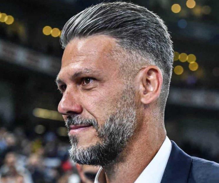 Martín Demichelis busca hacer historia como DT de Rayados
