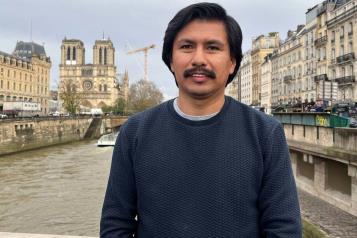 Participa mexicano en reconstrucci&oacute;n de Notre Dame