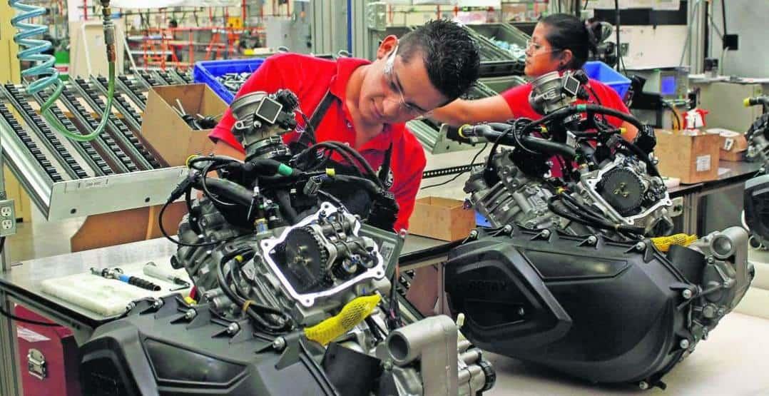 Actividad industrial retrocede 1.2% en octubre, reporta Inegi