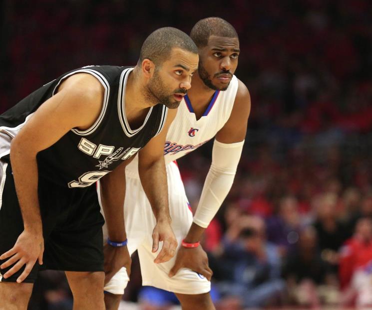 Ganan Cavaliers y siguen en la cima