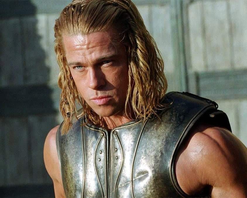 El papel de Aquiles es otro de los más conocidos del actor, ya que lució un aspecto físico impresionante en la pantalla, en Troya de 2004.
