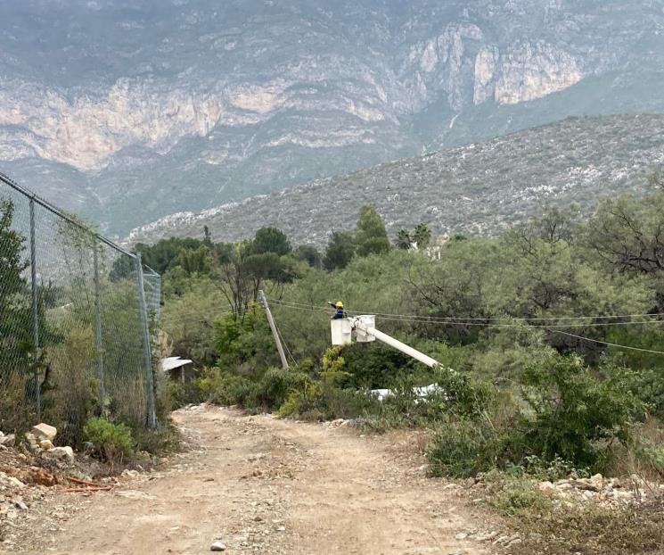 Desinstalan líneas en zona de La Huasteca Desinstalan líneas en zona de La Huasteca