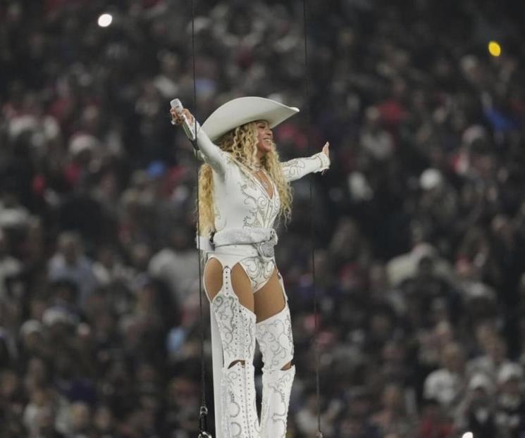 Beyoncé rompe récord de audiencia en show de medio tiempo de la NFL Beyoncé rompe récord de audiencia en show de medio tiempo de la NFL