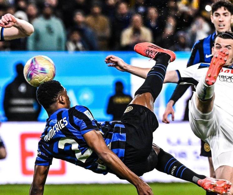 Avanza Inter de Milán a la final de la Supercopa de Italia Avanza Inter de Milán a la final de la Supercopa de Italia