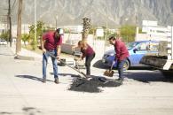 Inician el año en SC bacheando calles Inician el año en SC bacheando calles