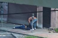 Captan golpes a mujer; detienen a hombre Captan golpes a mujer; detienen a hombre