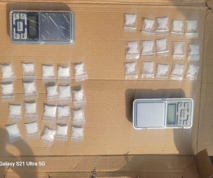 Capturan a dos hombres con droga Capturan a dos hombres con droga