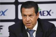 Bajan a Archundia de presidencia de CA