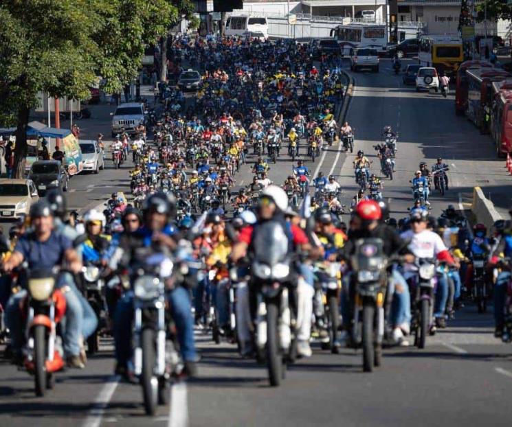 Celebra Chavismo investidura de Maduro en Venezuela Celebra Chavismo investidura de Maduro en Venezuela