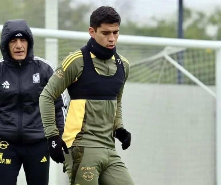 Se baja Angulo de la convocatoria del Tri