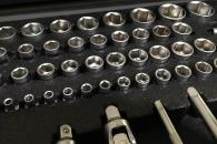 KUO concluye venta de su negocio de refacciones automotrices