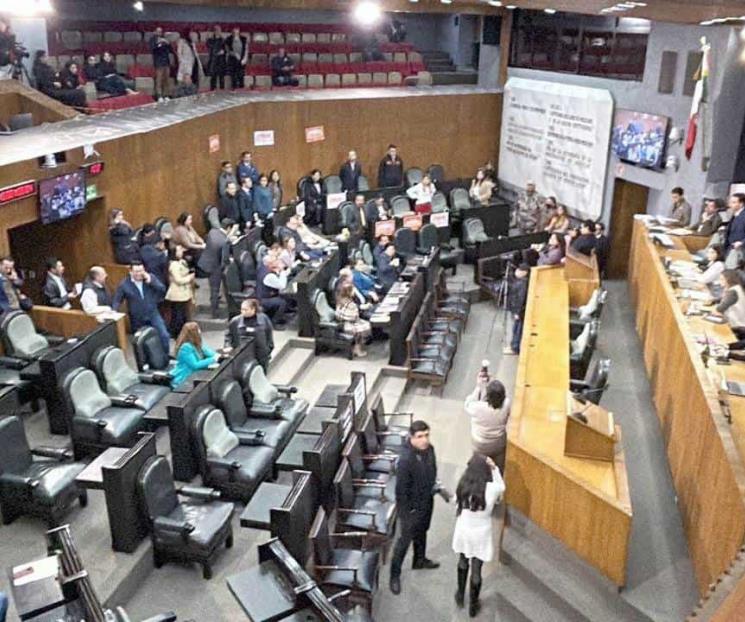 Exigen INE y TEPJF a diputados sancionar al gobernador