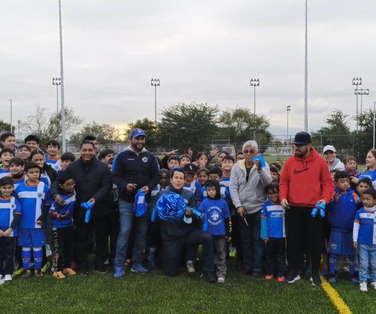 Inaugura Carrillo cancha en Unidad Deportiva Mezquital