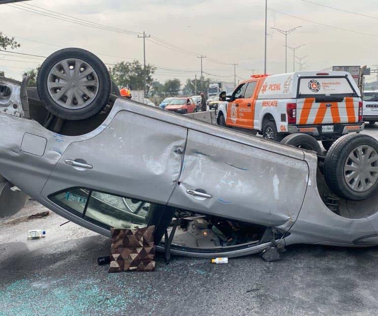 Vuelca en la Carretera a Laredo