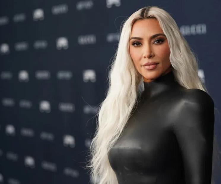 Insinúa Kim Kardashian que tiene nuevo romance